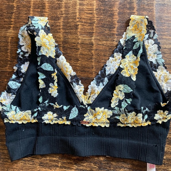 Victoria's secret PINK Bralette - Picture 7 of 7